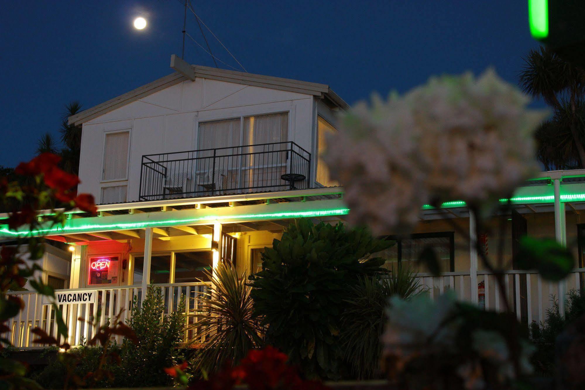 Te Awa Motel Whanganui Exterior photo